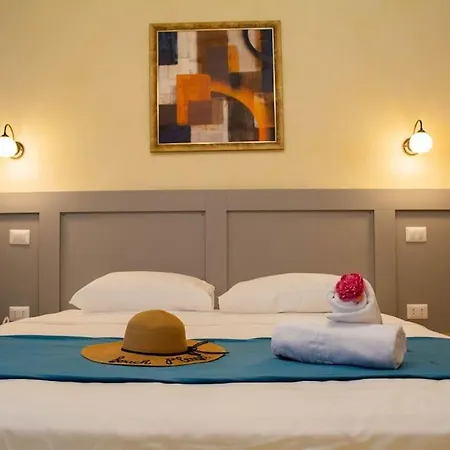 Staychic 714 Năvodari