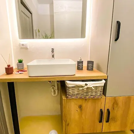 Staychic 714 Apartment *